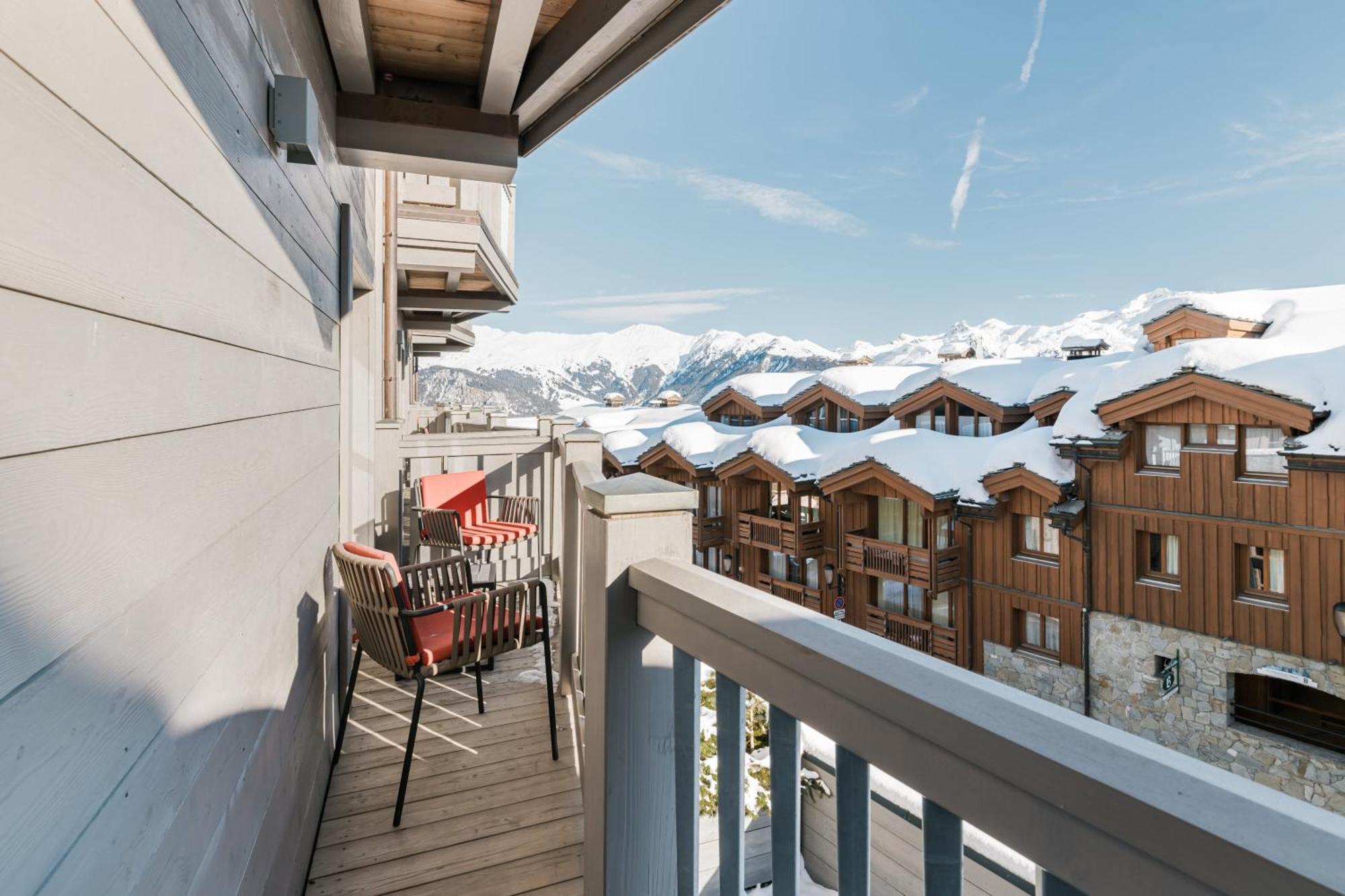 Le K2 Djola Hotel Courchevel Bagian luar foto